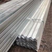 廠家批發(fā)各類鍍鋅型材，國標正品，規(guī)格齊全