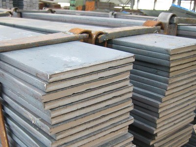供應(yīng)建筑熱軋扁鋼30*4規(guī)格 廣西建筑鋼材批發(fā)