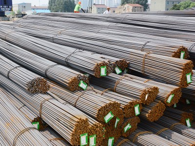 廠家直銷Φ10 Φ12三級(jí)抗震螺紋鋼 HRB400E混泥土鋼筋 精軋螺紋鋼