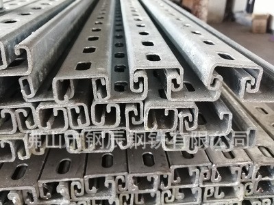 現(xiàn)貨批發(fā)廠家直銷 太陽能光伏發(fā)電支架 q235/熱鍍鋅光伏支架