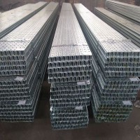 廠家直銷 太陽(yáng)能光伏支架 立柱 斜撐三角連接件 UC型鋼 光伏配件