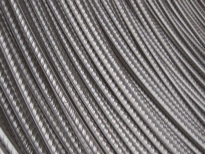 盤螺現(xiàn)貨優(yōu)質(zhì)建筑螺紋鋼筋6mm 8mm 10mm三級抗震螺紋盤螺 。