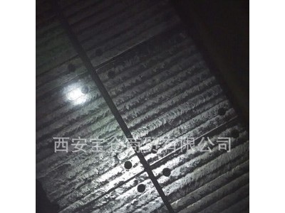 雙金屬復(fù)合鋼板8+8高鉻合金耐磨板6+4碳化鉻堆焊復(fù)合板可切割零售