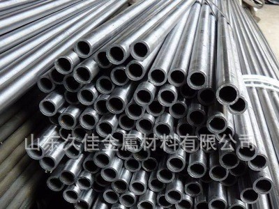 聊城無(wú)縫管現(xiàn)貨供應(yīng)銷售45號(hào)鋼管 45#精密無(wú)縫鋼管機(jī)械制造厚壁管