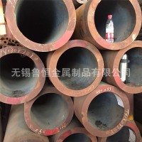 廠家直銷無(wú)縫鋼管，現(xiàn)貨供應(yīng)，各種規(guī)格，歡迎洽談，質(zhì)量保證