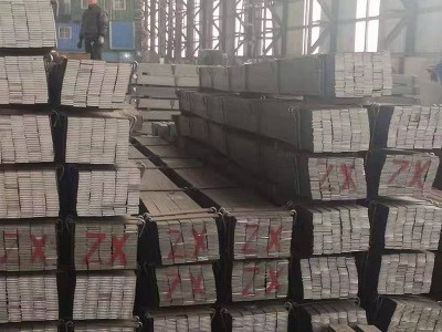 廠家直供 Q345B扁鋼 加工 冷拔 熱軋 規(guī)格齊全