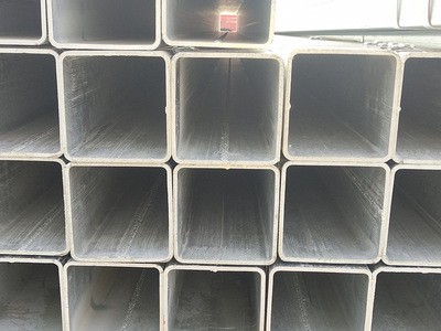 現(xiàn)貨批發(fā)方管 建筑工程用方管Q235，355材質(zhì)?？杉庸ゅ冧\高鋅層