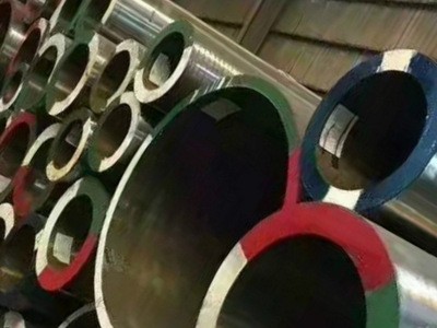 現(xiàn)貨供應(yīng)42crmo合金無縫鋼管，可整可零
